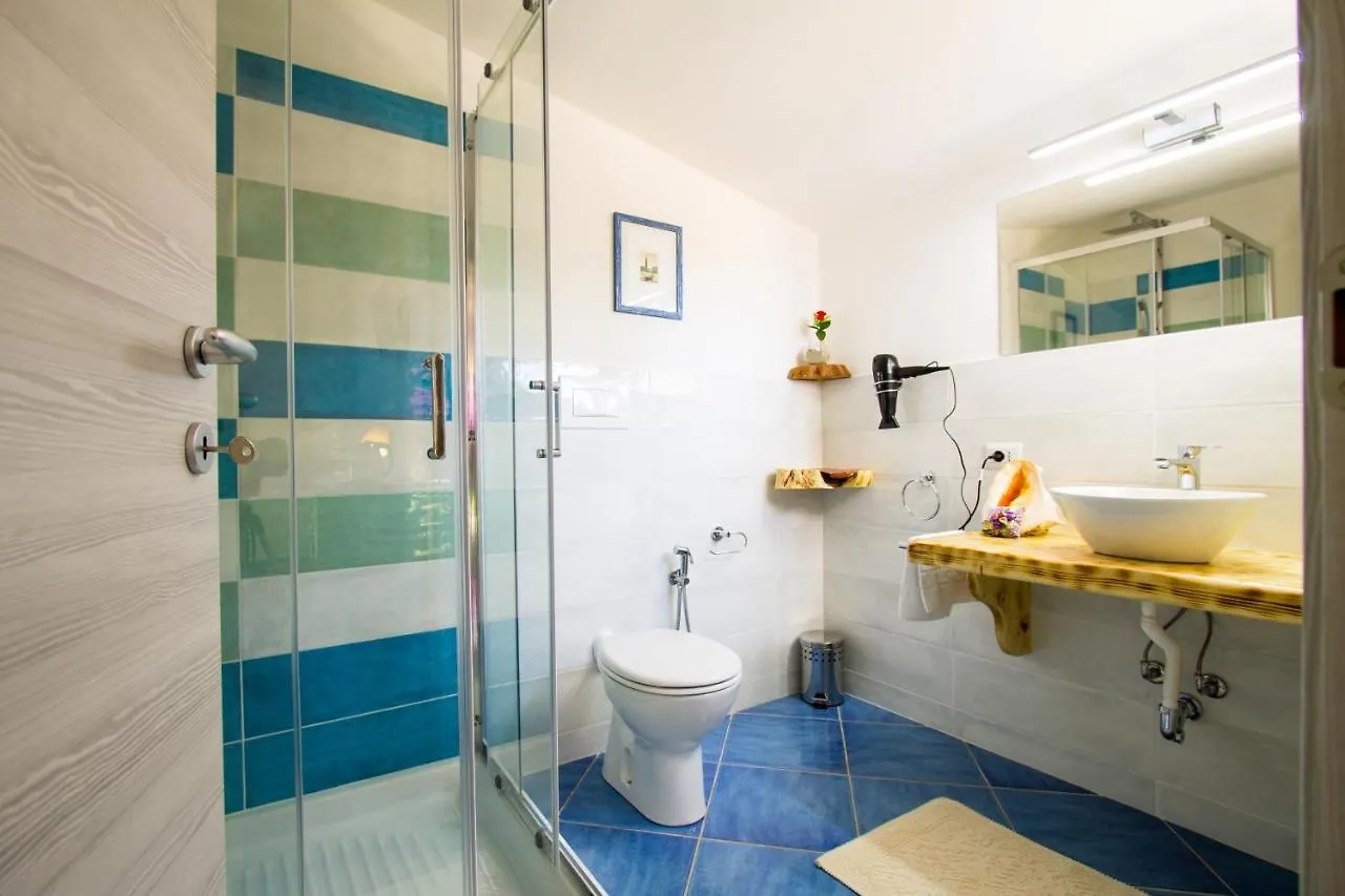 Suites Voce Del Mare Tertenìa 0*,  Italien